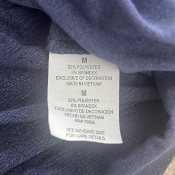 Apana Blue Workout Shirt With Twist Women's Size Medium - Picture 5 of 7